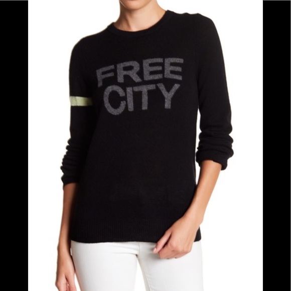 freecity Sweaters - FREECITY Pullover Sweater